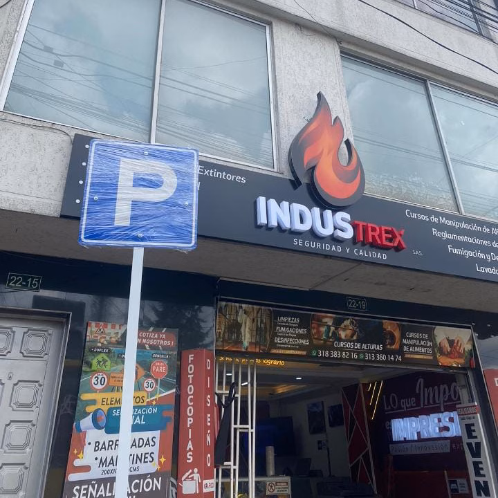 Señales Reglamentarias en Bogotá